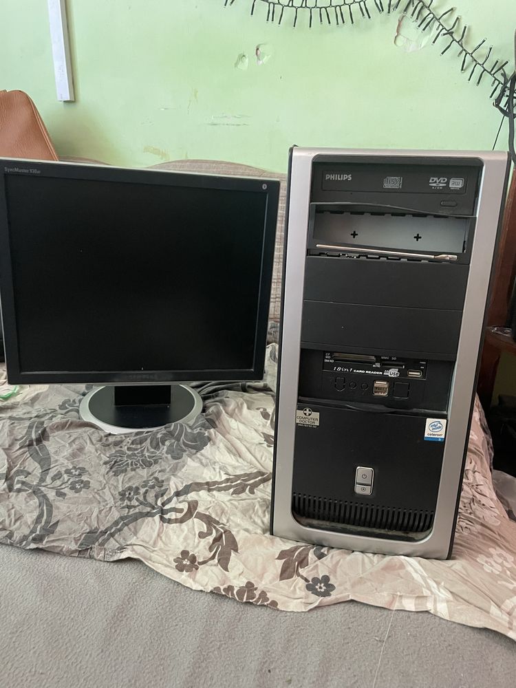 Компютър и монитор