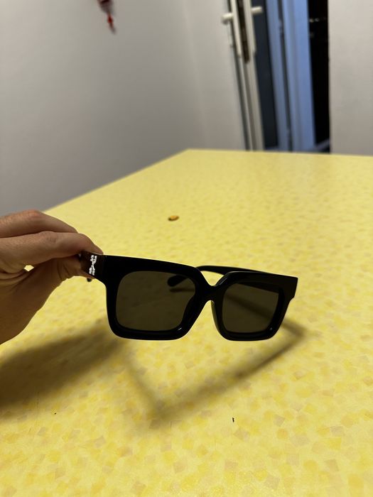 Vand ochelari off white
