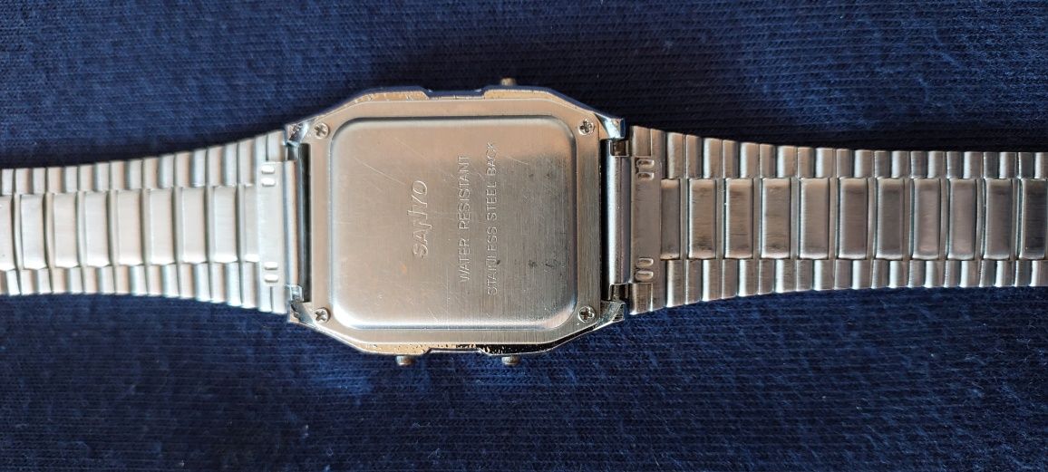 Ceas solar vintage SANYO (REZERVAT)