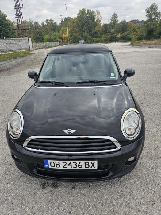 Кола Mini cooper one