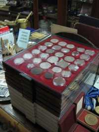 Кутия за монети - с чекмедже