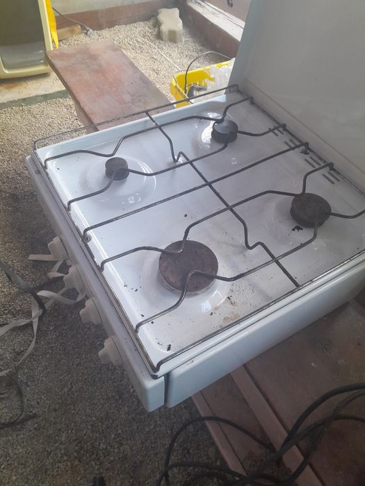 Aragaz 4 ochiuri pt blat