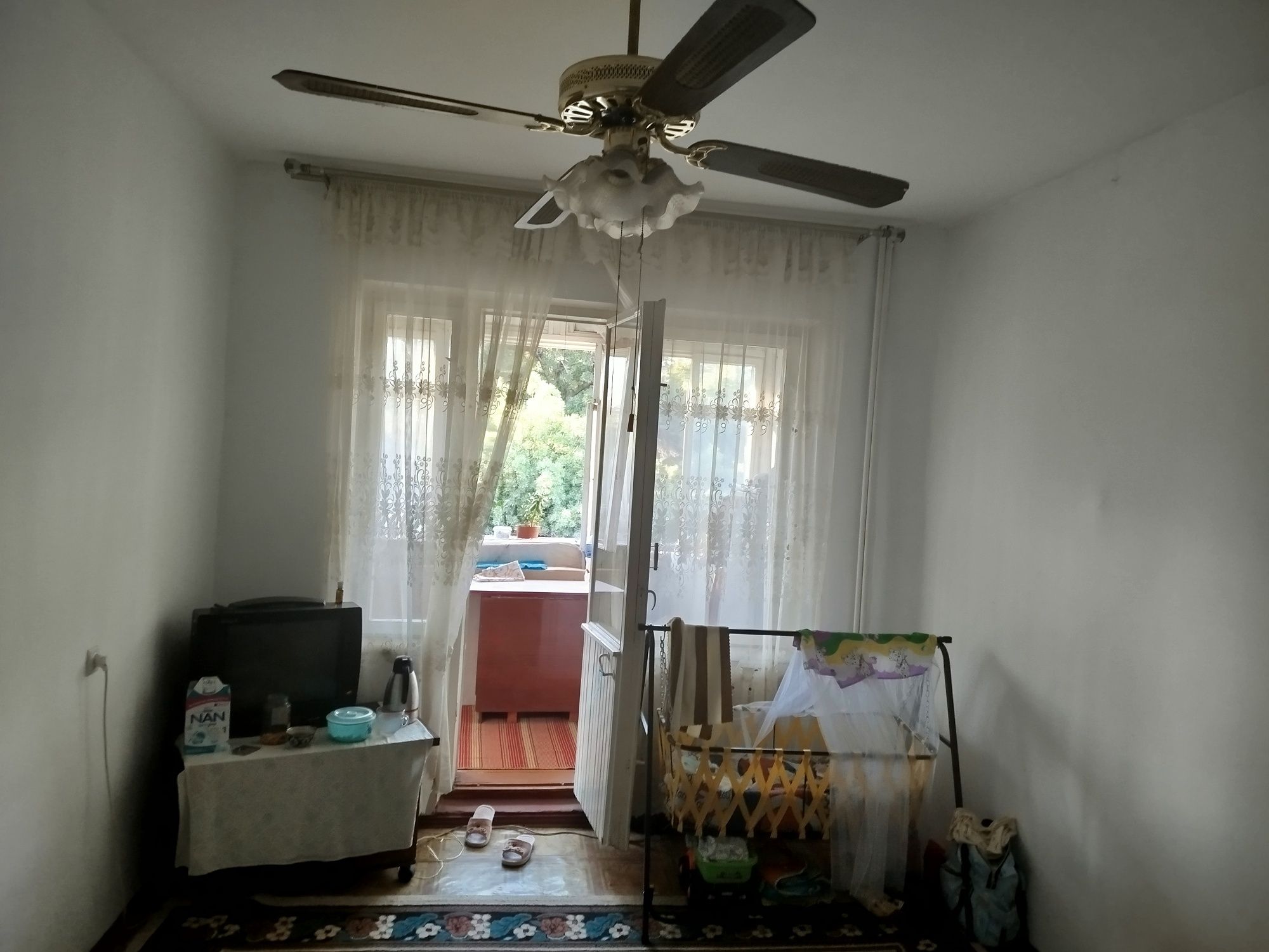 Arenda kvartira qora qamish1.4 da kvartira 4dona qiz yoki oila olinadi