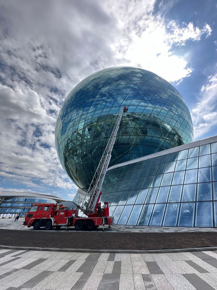 Автовышка 45 метров в аренду. Быстро, надежно, выгодно.