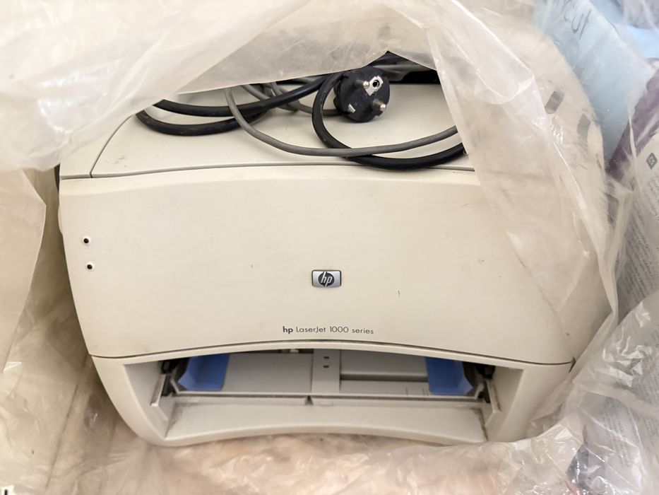 Продам приниер hp