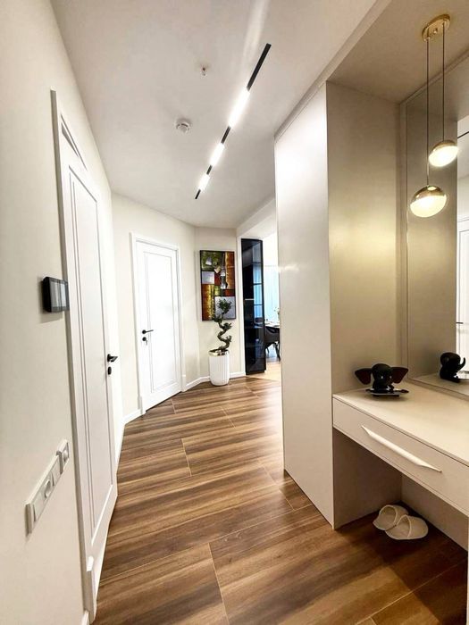 Срочно NRG U-Tower 2/14/27 вид на Дружбу народов и Ташкент сити