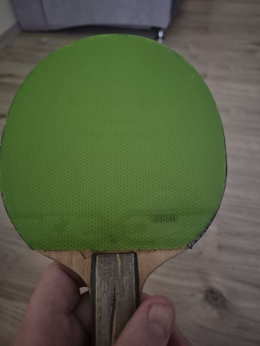 Vând paletă tenis de masă