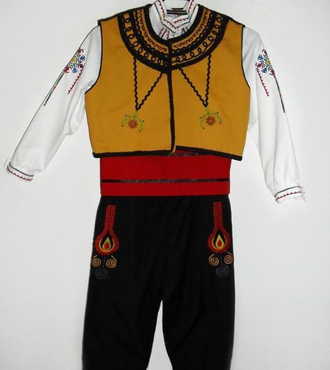 Български народни носии, костюми, мъжки/дамски/детски с бродерия