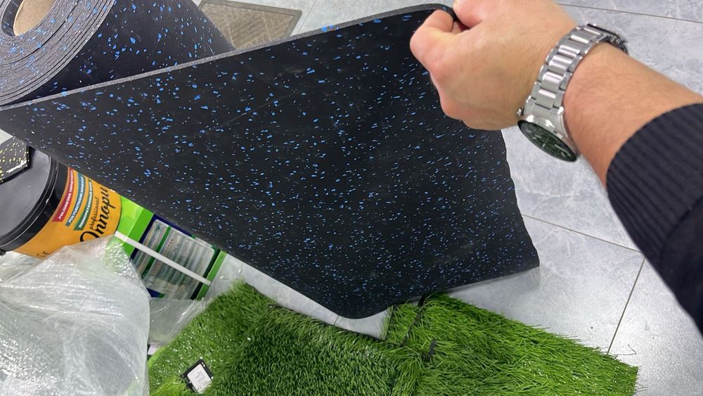 Рулонное резиновое покрытие