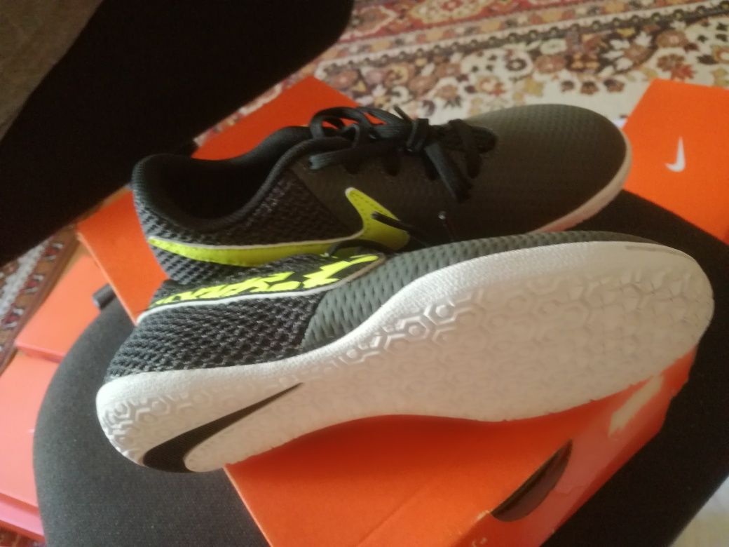 Nike Copii model nou nr-33,5