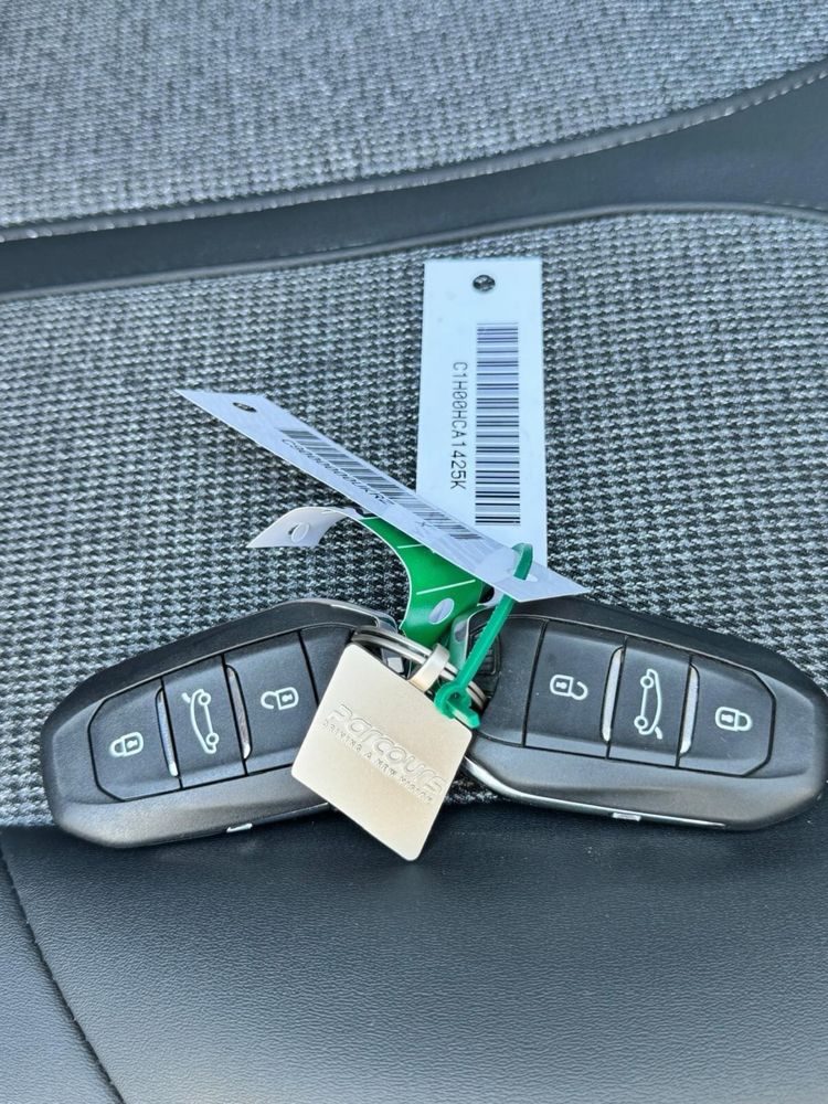Peugeot 5008 Puretech 2019г.