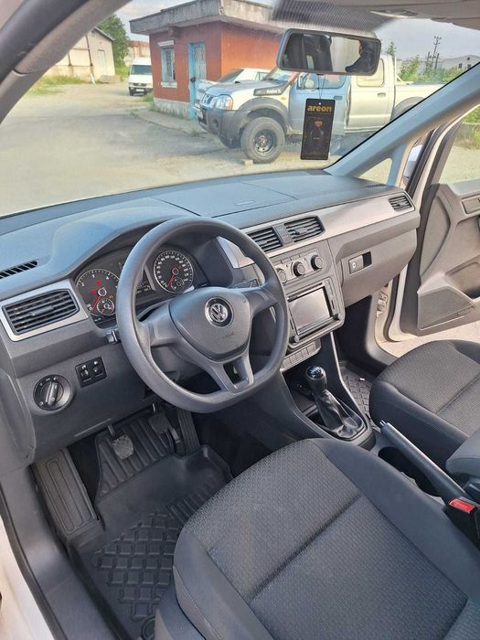 Volskwagen Caddy 2.0 TDI 110 CP