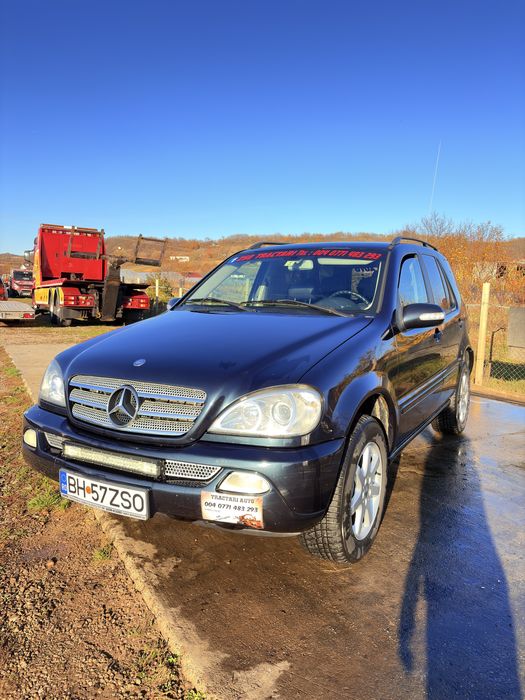 Mercedes ML 270, 2.7 CDI, 163 cp, troliu, MANUAL, clima, 8 roti, 2002