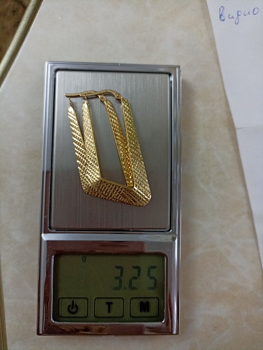Tilla taqinchoqlar tezda sotiladi (70$ gr).