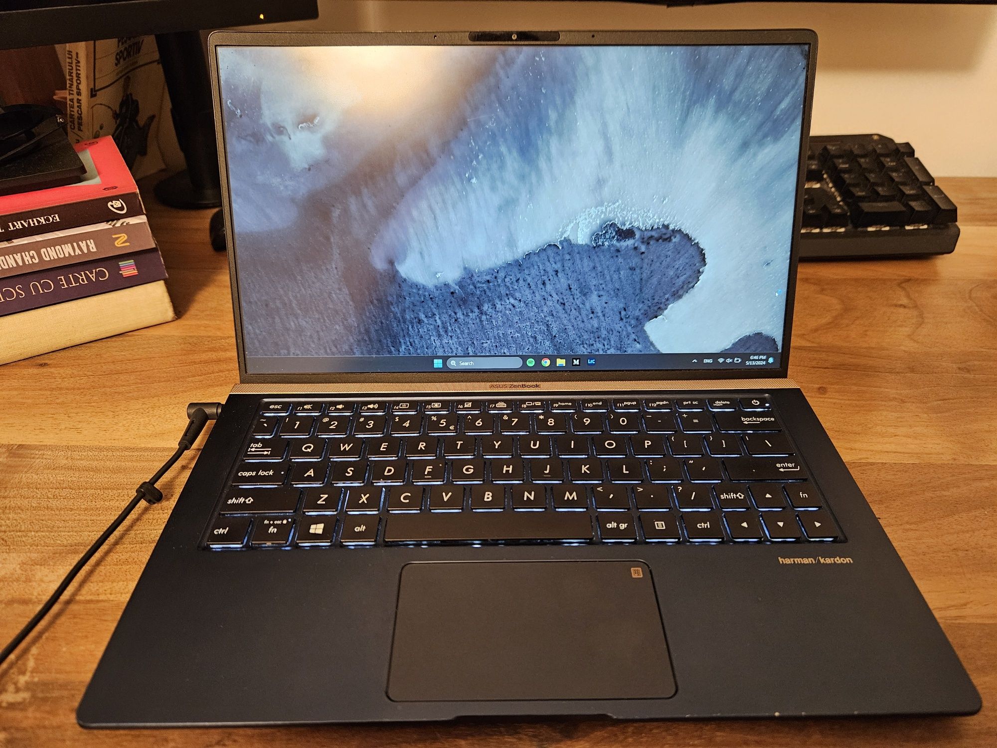 Laptop i7 13 inci Asus Zenbook 13