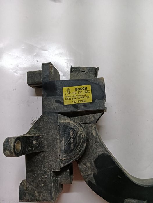 Pedala de acceleratie IVECO DAILY IV Box Body / Estate 2006 - 2012 028