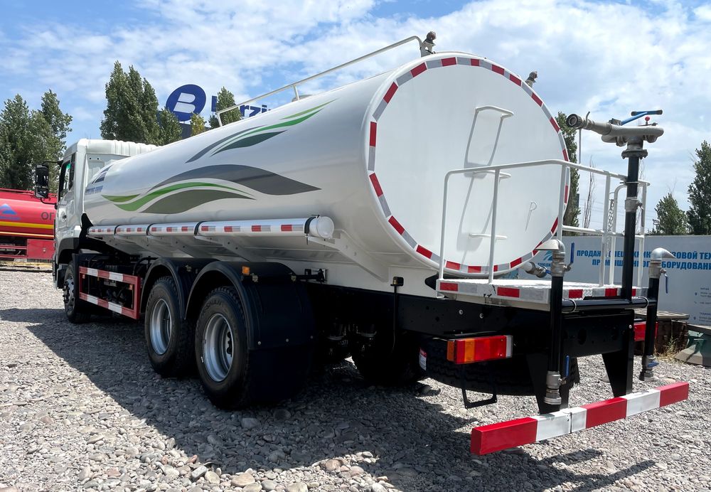 Бумм 20куб Водавоз (Поливомоечный машина)