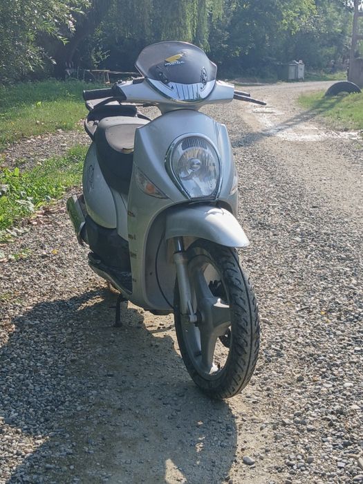 Scuter 150cc adus din afara