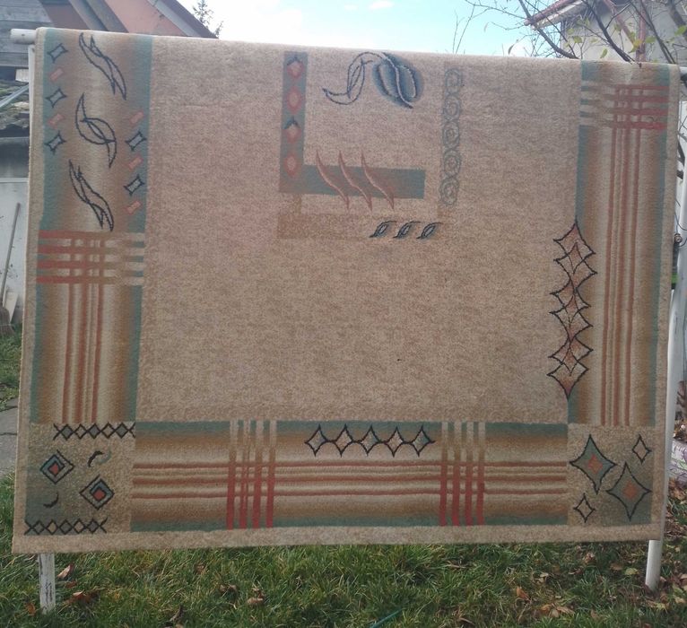 Covor 3/2 cadou 2 bucati carpete