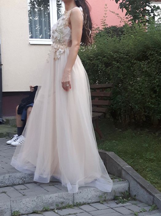 Rochie lungă elegantă (designer Diana Antohi)