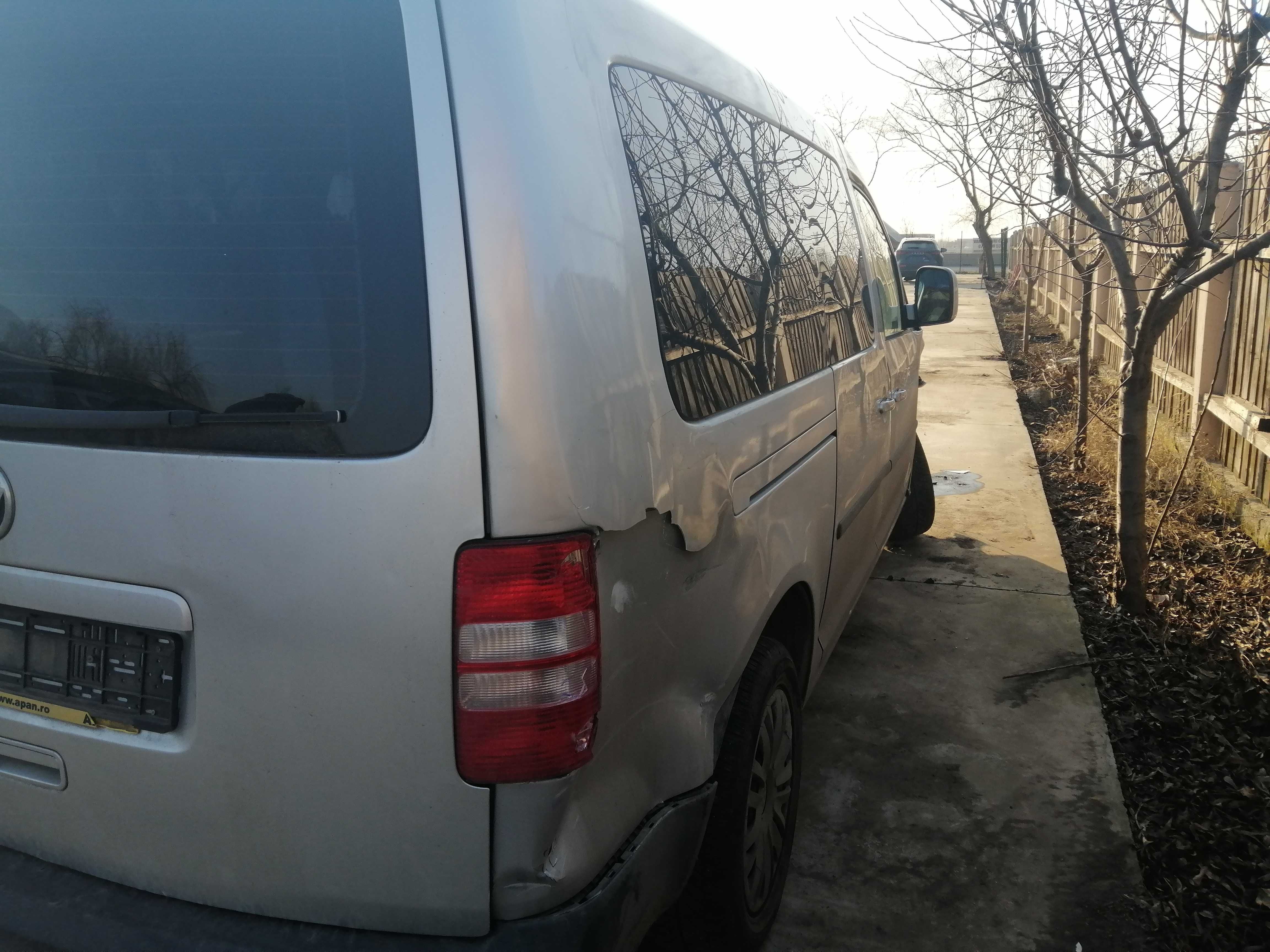 Dezmembram Volkswagen Caddy