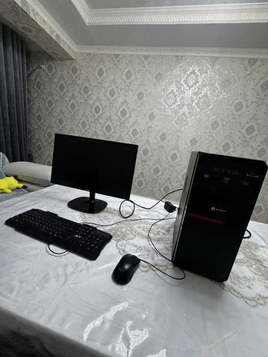 Kompyuter sotiladi!!!