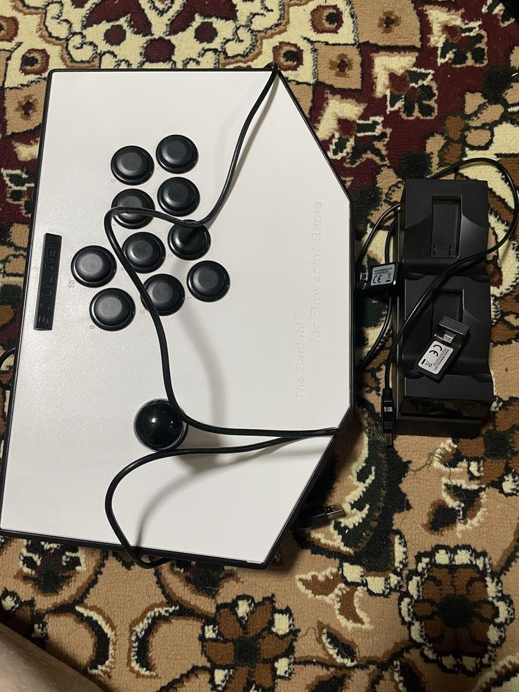 Playstation 4 pro 2 trb