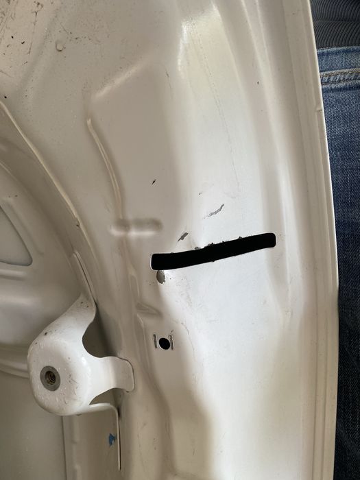 Capota motor Dacia Duster 3 an de la 2024