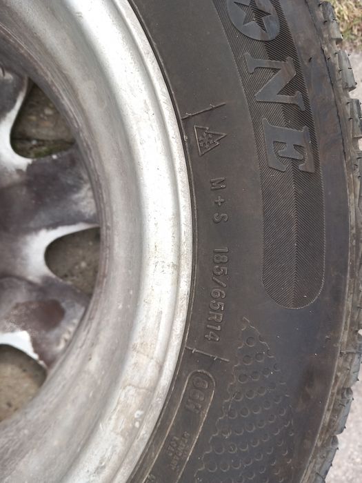 Алуминиеви джанти 14 ки и  гуми стават за сузуки балено и  голф 3