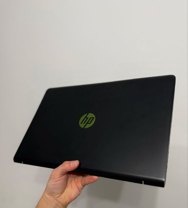 Продам игровой ноутбук HP в отличном состоянии