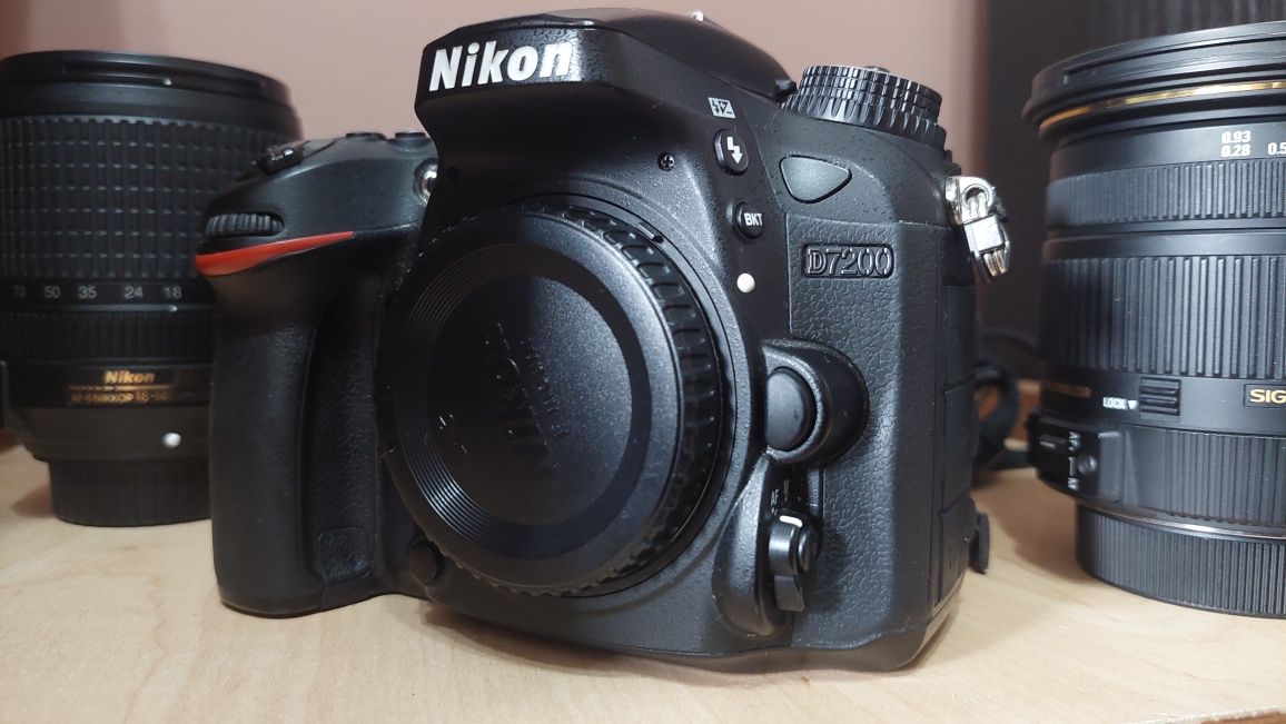 Nikon d7200  +nikor 18-140