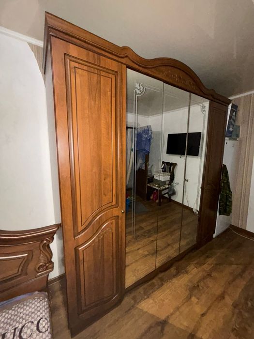 Спальный гарнитур б/у