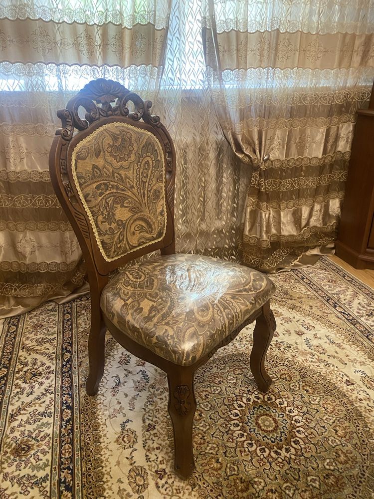 Продам стулья в отличном состоянии