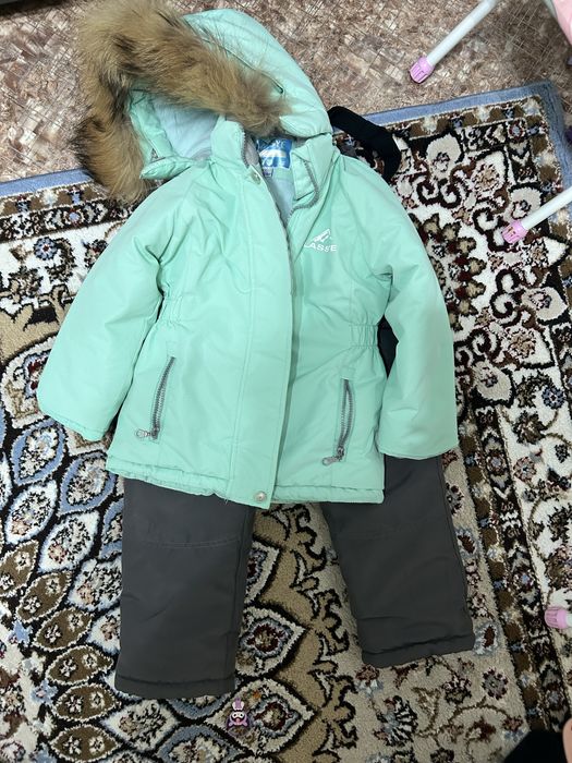 Продам детский зимний комбенезон