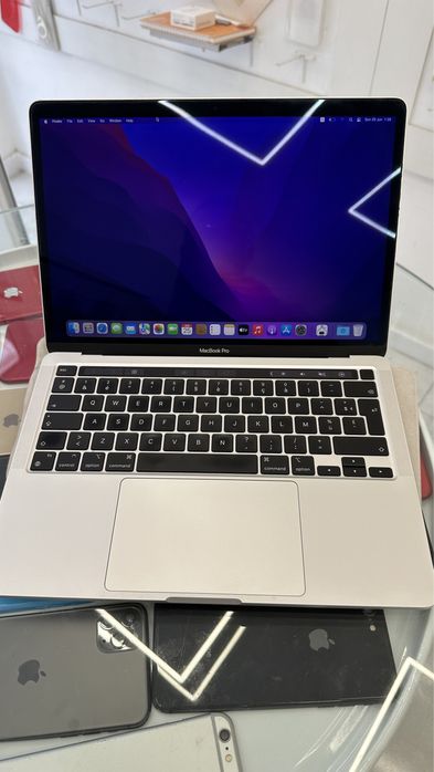 MacBook Pro M1 16GB RAM