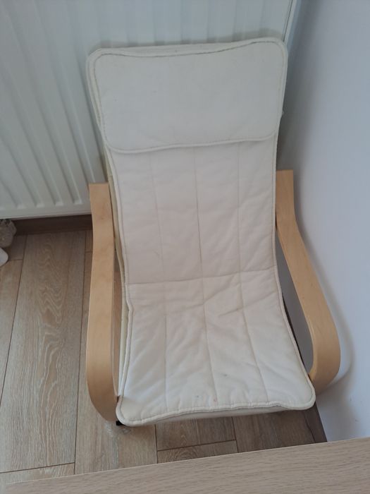 Masuta si scaune Ikea, pentru copii