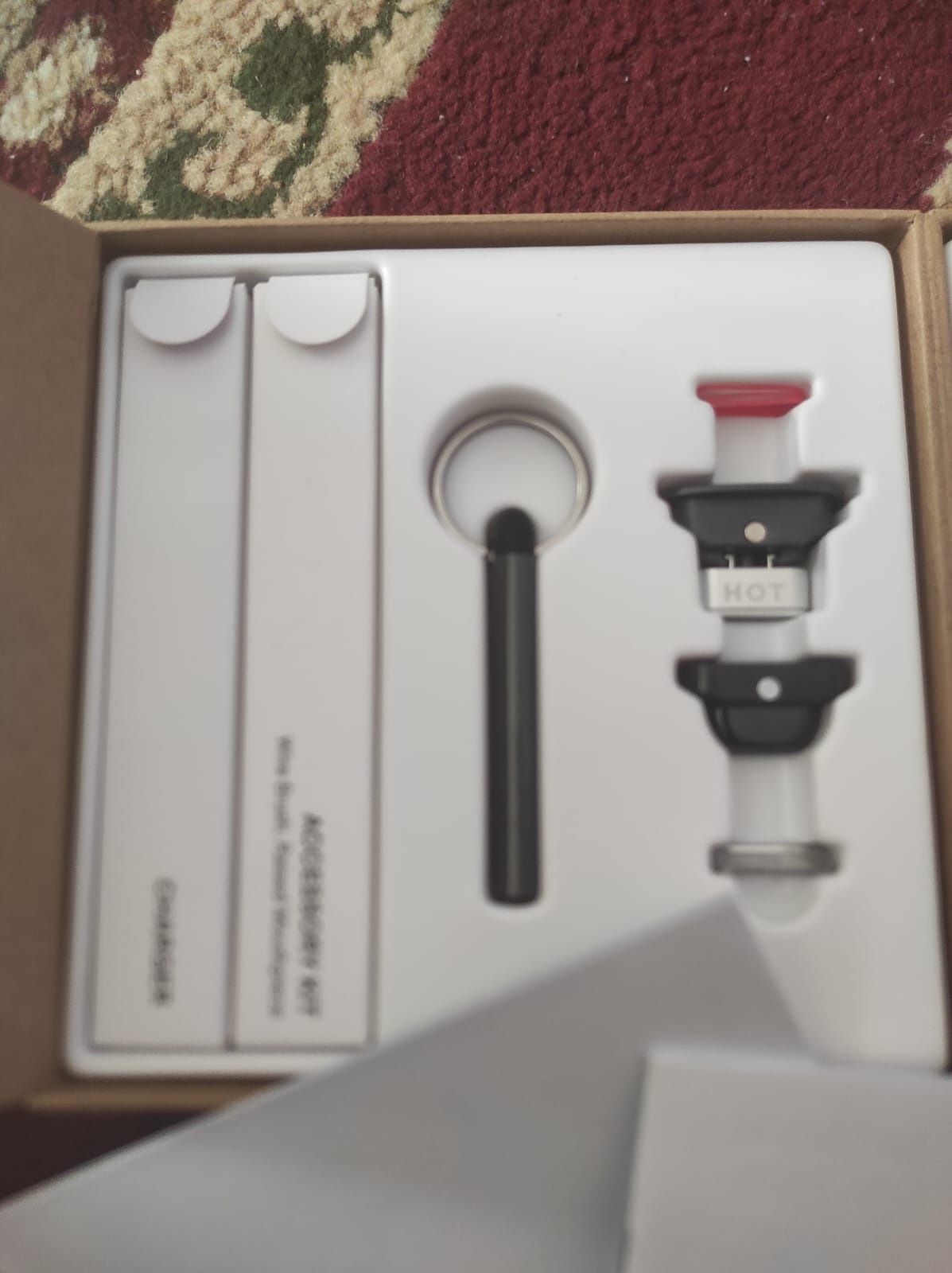 Se vinde Vaporizator  PAX PLUS
