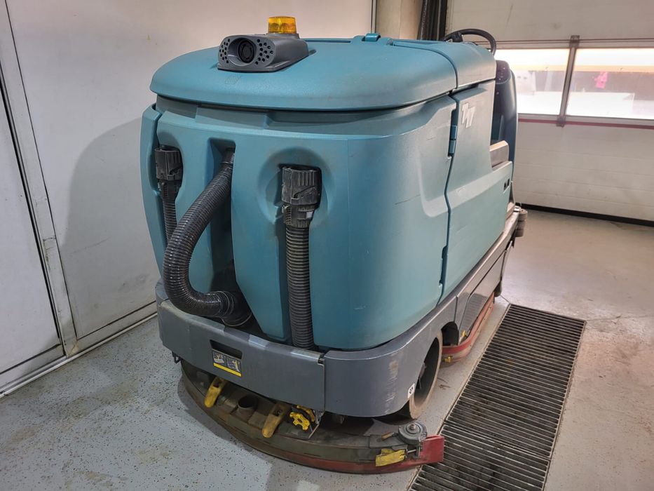 Masina spalat pardoseli tennant T17