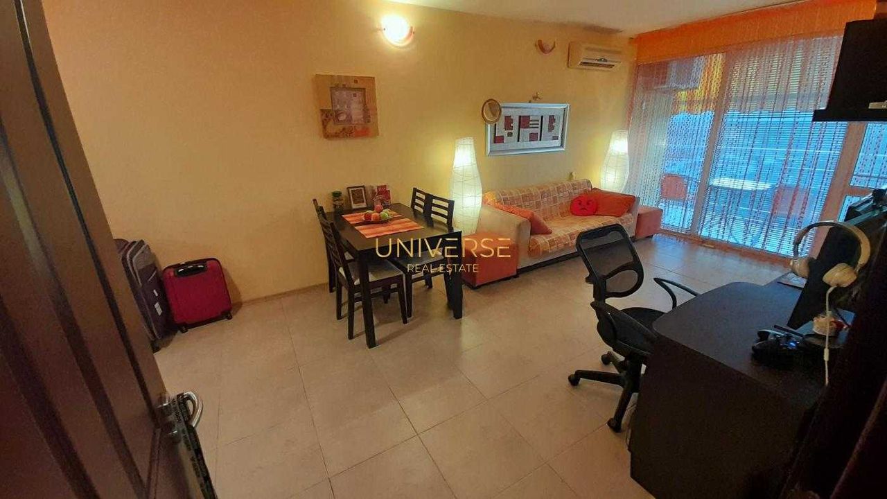 Продава се Двустаен апартамент в к.к. Слънчев бряг - 74 кв.м за 1021 €/кв.м - Снимка #2