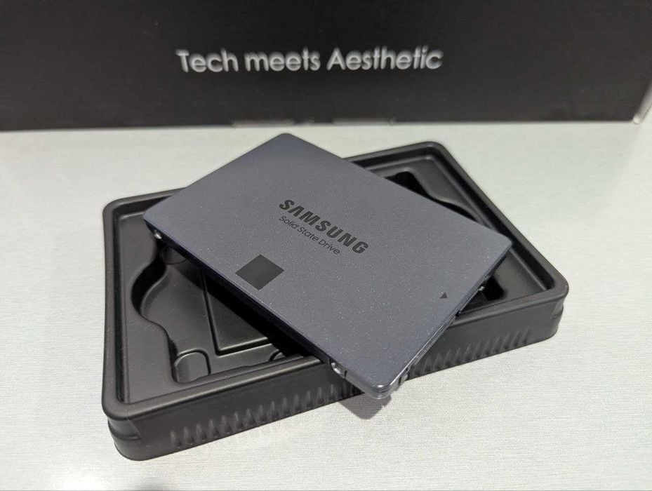 SSD Samsung 870 QVO, 8TB, 2.5", SATA III - Model MZ-77Q8T0