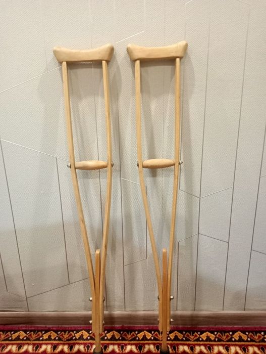 Костыли детские продам или сдам