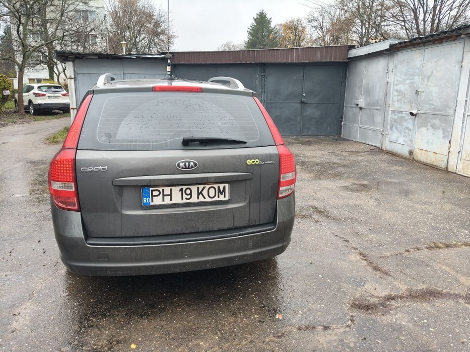 Vând KIA ceed 1.6 diesel
