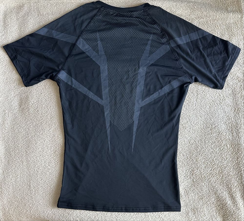 Gymshark Onyx 5.0 размер S