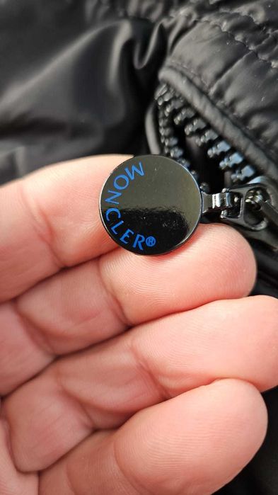 Moncler puf, masura M, model deosebit,