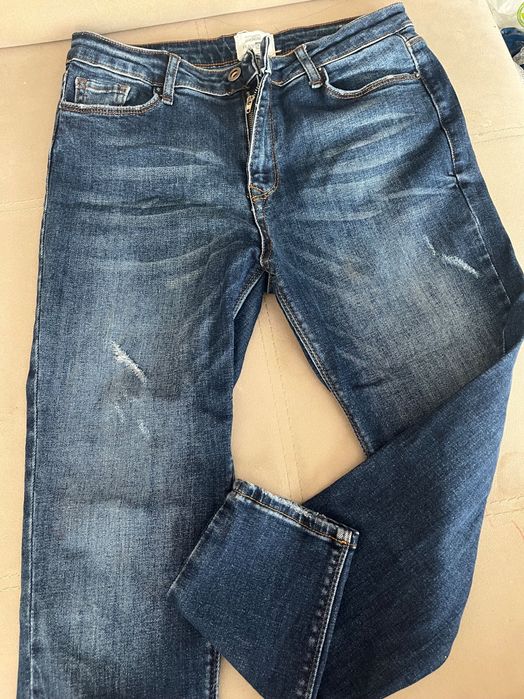 Дамски тесни дънки