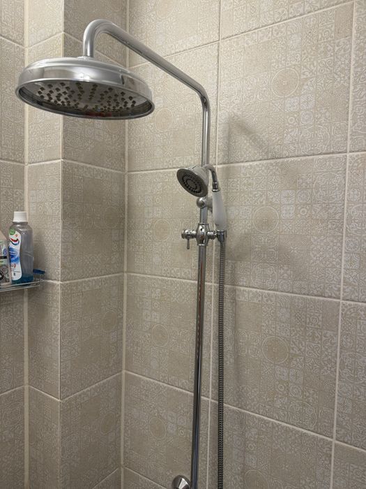 Душ колона ROCA