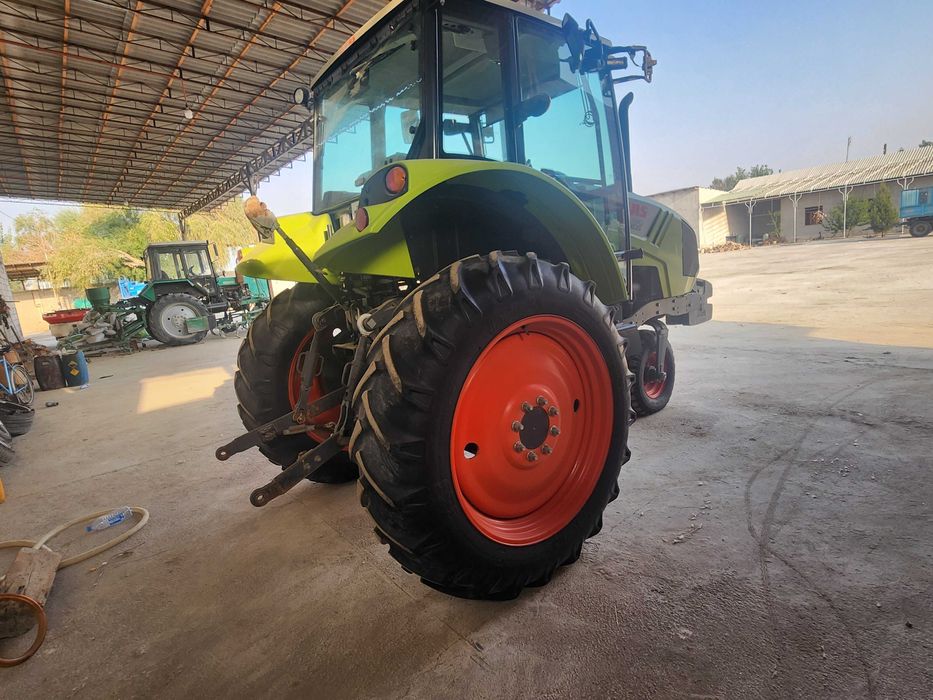 АХОS 340 трактори сотилади