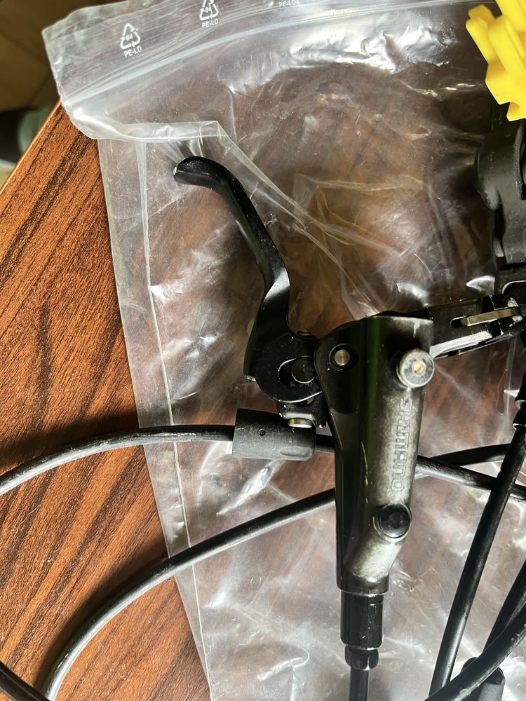 Frane Shimano Deore mt520 4 pistoane