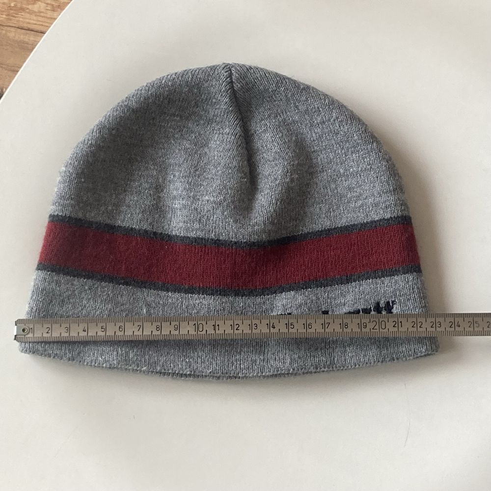 Vintage Carhartt beanie
