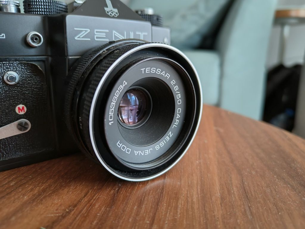 carl zeiss jena 50mm 2.8